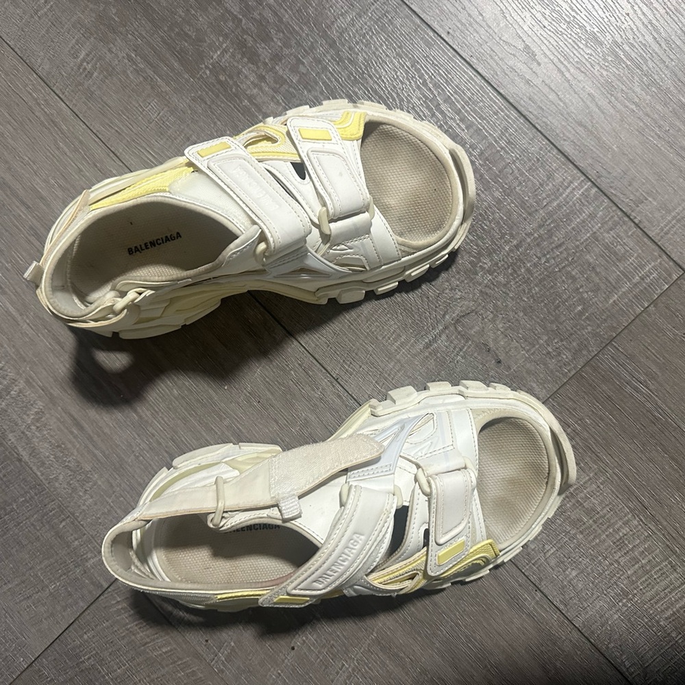 Balenciaga Kids Cream and Yellow Sandals